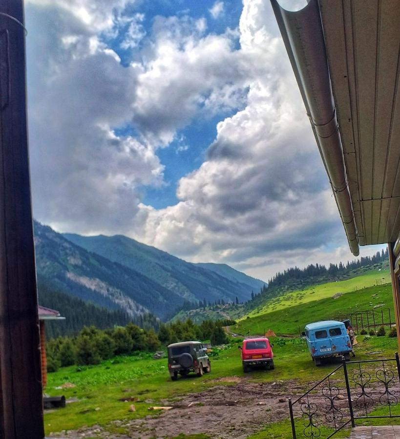 Altyn Arashan Guesthouse ภายนอก รูปภาพ